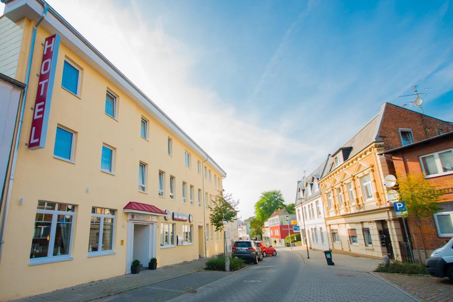 Hotel & Restaurant Wiggers Bad Oldesloe Kültér fotó
